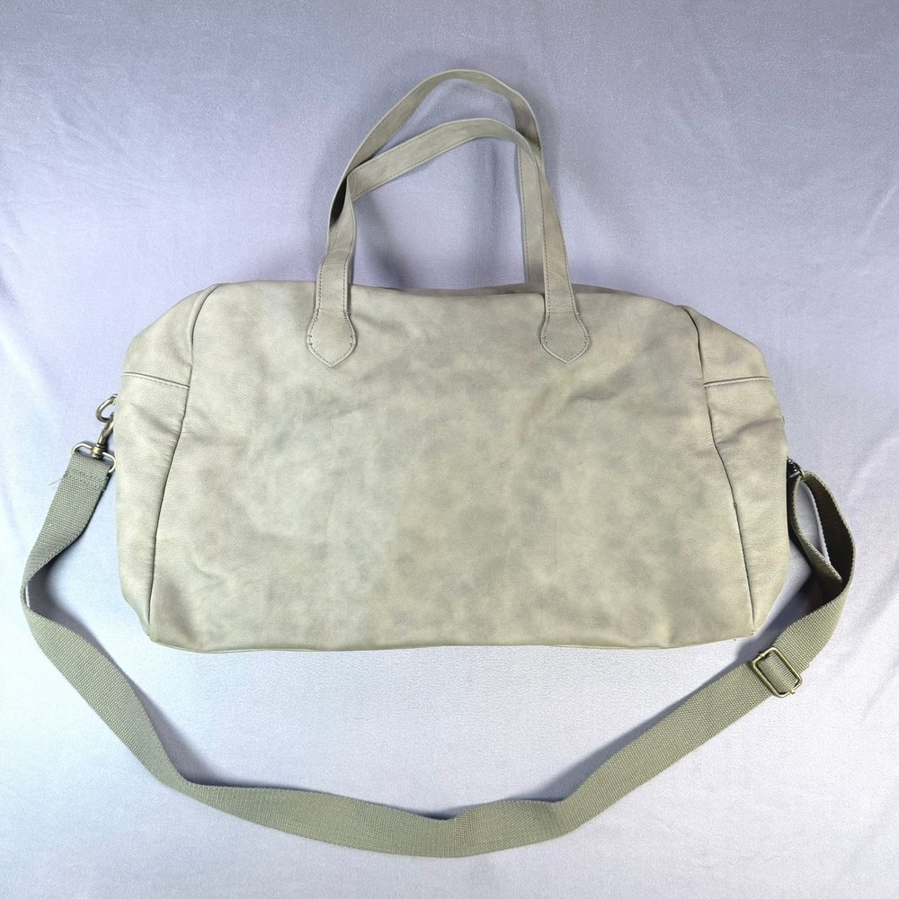 Universal Thread Weekender Bag Womens Large Olive‎ Grey Faux Leather Travel Tote